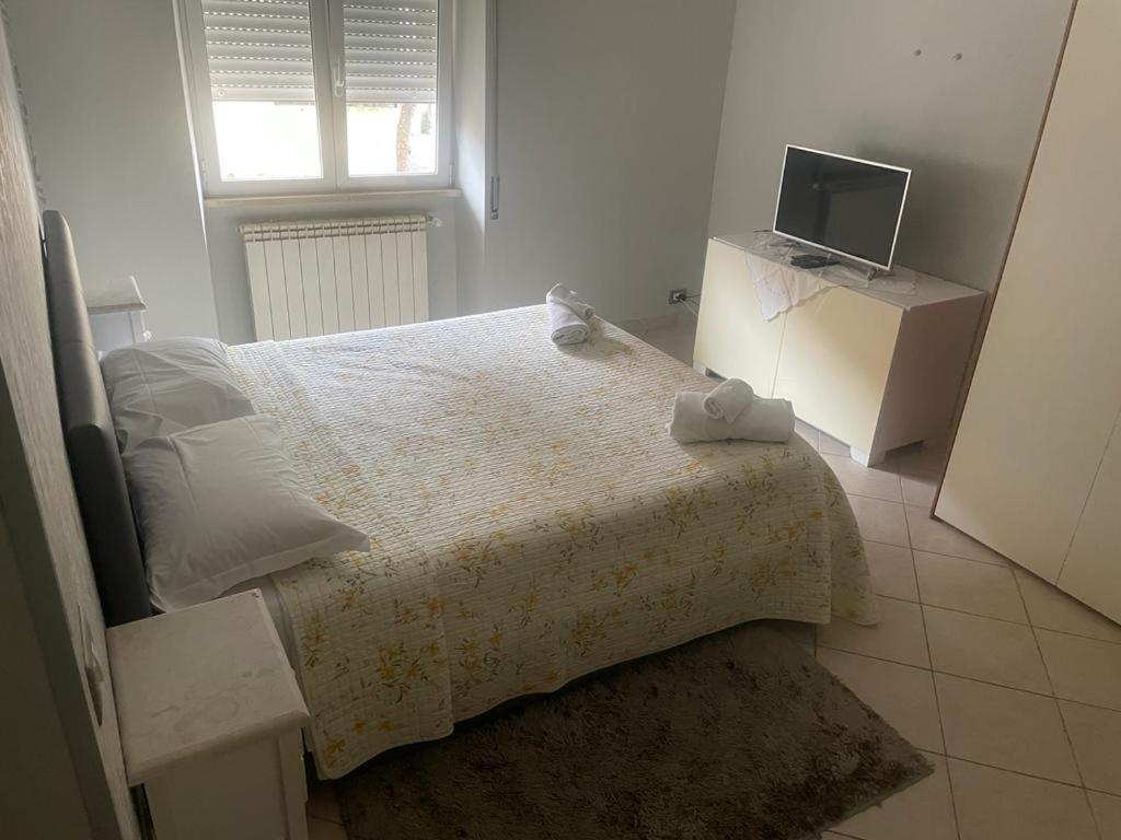 Airport Apartment Alloggio Turistico T&C Fiumicino Exteriör bild